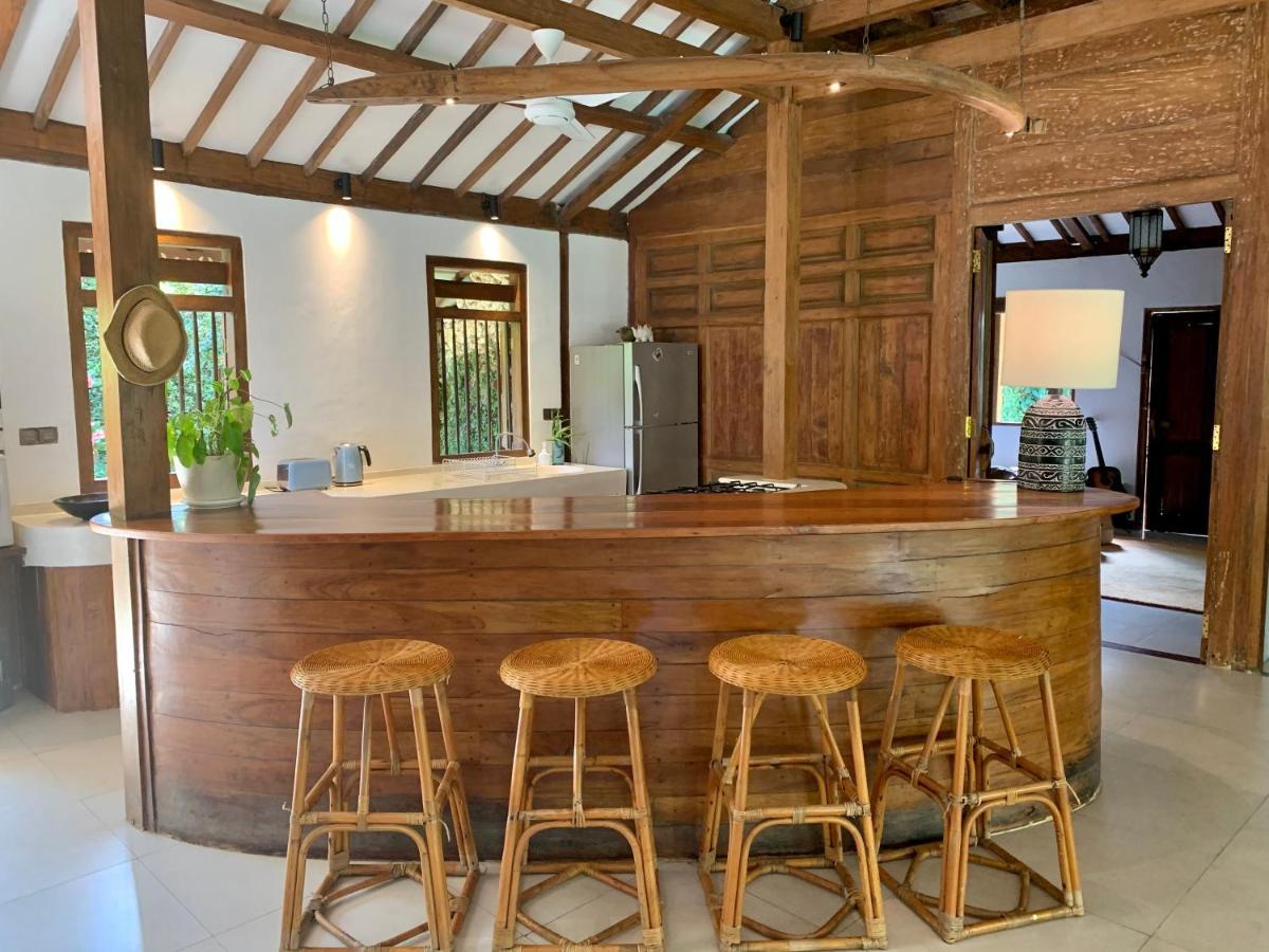 Quiet 3 Br-3 Bathroom Villa In Heart Of Canggu Exterior photo